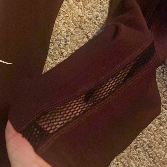 Maroon legging - Picture 5 of 5